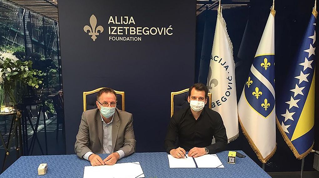https://fondbosnjaci.co.ba/Fond ''Bošnjaci'' potpisao Sporazum o saradnji sa Fondacijom ''Alija Izetbegović''