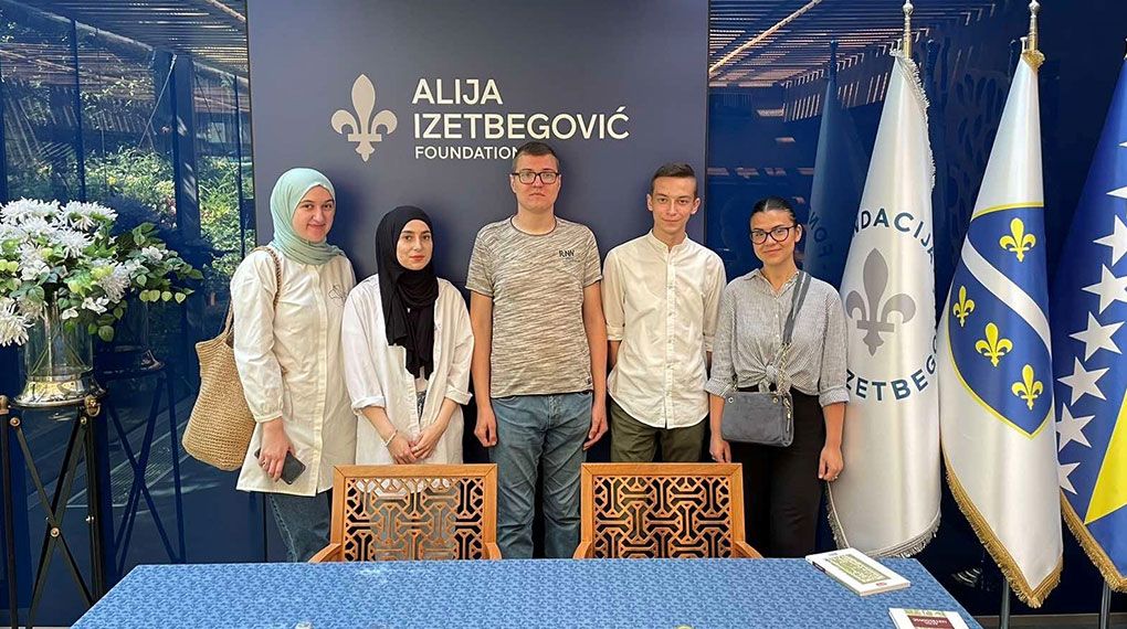 https://fondbosnjaci.co.ba/Participants of the Student Conference on Alija Izetbegović "Bosnia first and foremost" visited the "Alija Izetbegović" Foundation and Museum