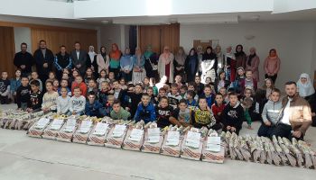 Donated teaching materials and one-time financial assistance to returning students Livno and Glamoč