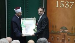 GAZI HUSREV-BEY MADRASA AND MAJLIS OF ISLAMIC COMMUNITY SARAJEVO PRESENTED ACKNOWLEDGEMENTS TO FUND ''BOŠNJACI''
