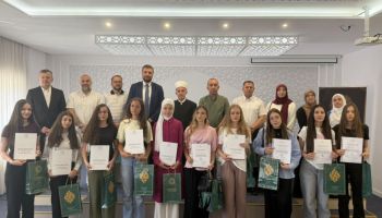 https://fondbosnjaci.co.ba/Dodjeljene novčane nagrade i priznanja trećeplasiranoj ekipi na 13. državnom takmičenju iz Islamske vjeronauke